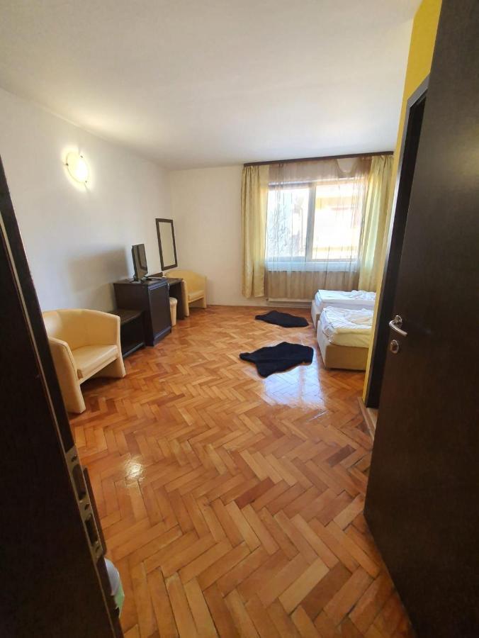 Pensiunea Casa Blaga Pensiune *